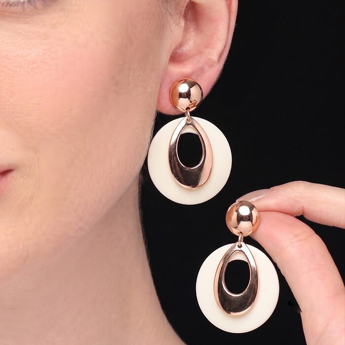 Alabaster-Mod-Horizon-Layered-Hoop-Drops-3