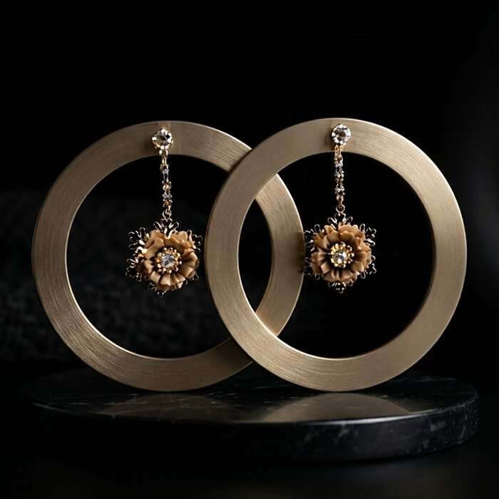 Biscuit-Dahlia-Linear-Crystal-Drops-2