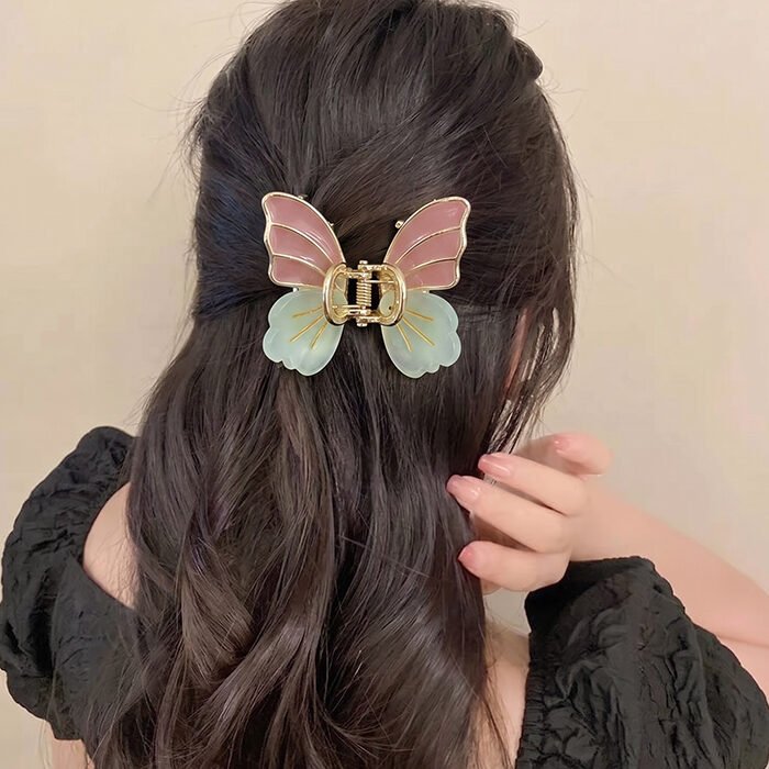 Blush-&-Mint-Layered-Petal-Mini-Claw-Clip-2