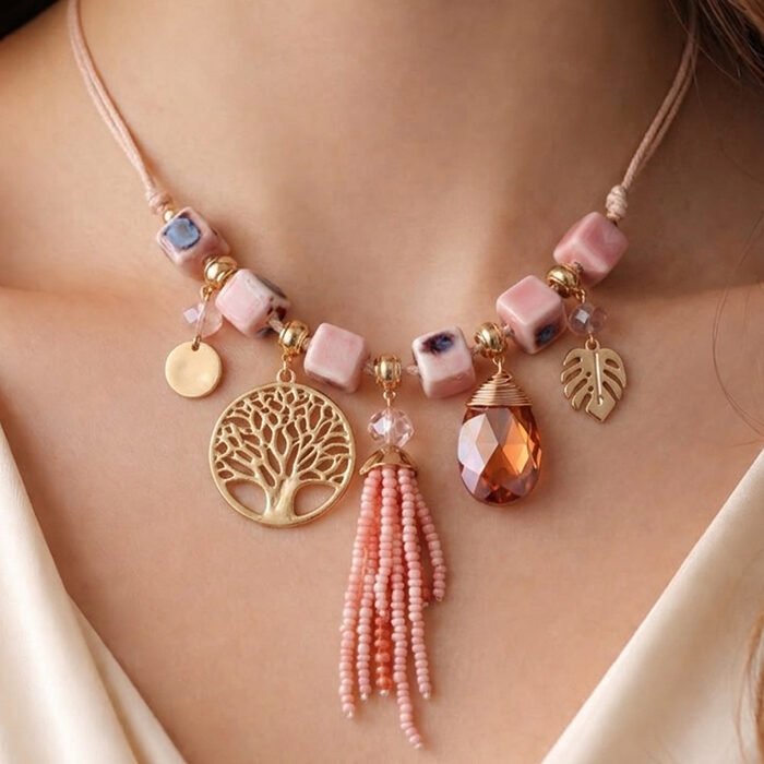 Elara-red-pendant-3