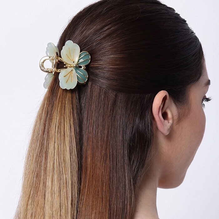 Emerald-&-Mint-Ombré-Butterfly-Mini-Claw-Clip-2