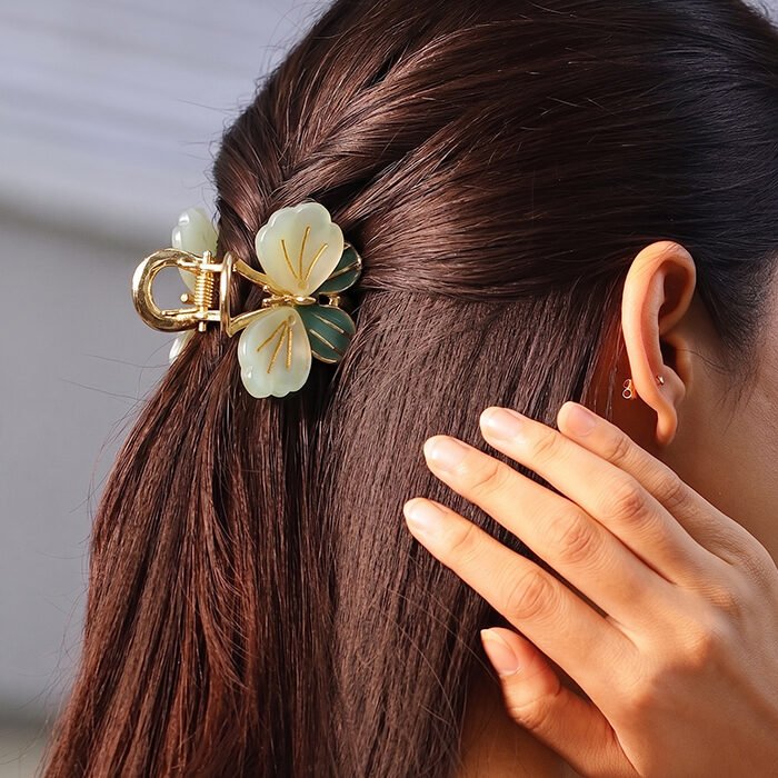 Emerald-&-Mint-Ombré-Butterfly-Mini-Claw-Clip