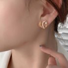 Golden-Heart-Studs-2