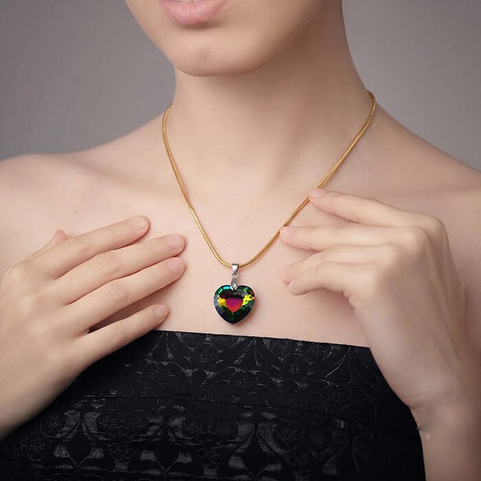 Heart-Drop-Pendant-1