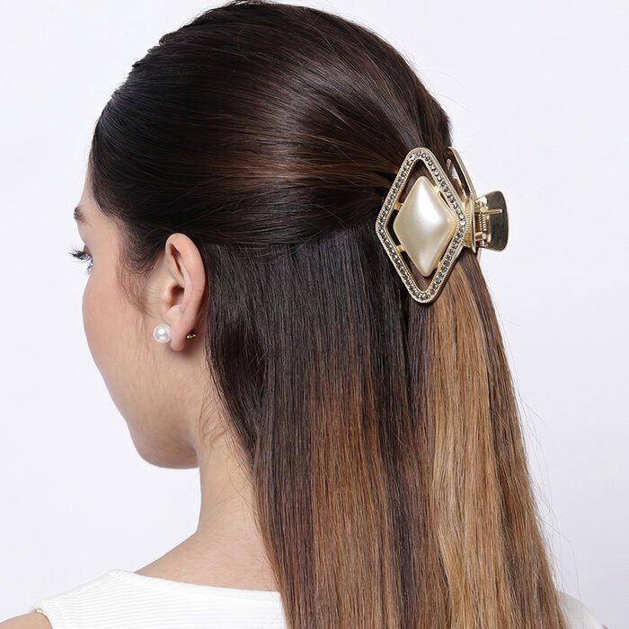 Hematite-Halo-Ivory-Diamond-Mini-Claw-Clip-4