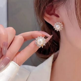Pearl Halo Studs