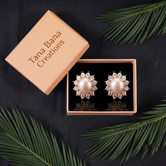Pearl-Halo-Studs-3
