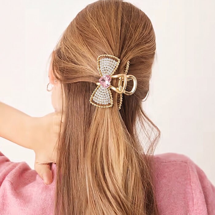 Pink-Heart-Pavé-Bow-Mini-Claw-Clip-2