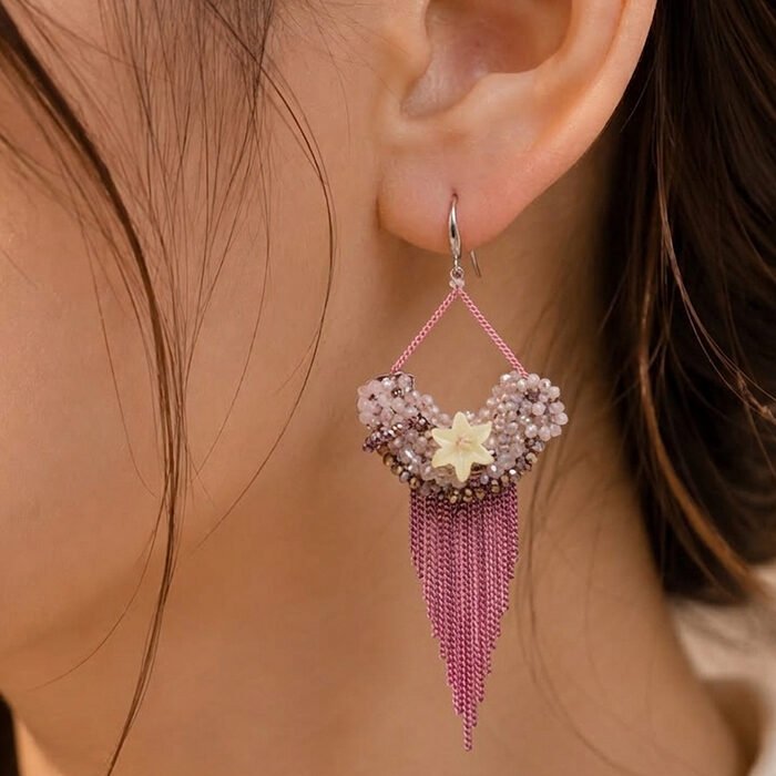 Pink-Heart-Pavé-Bow-Mini-Claw-Clip-4