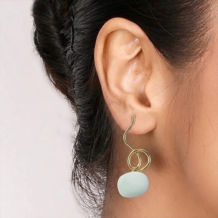 Pistachio-Helix-Kinetic-Drops