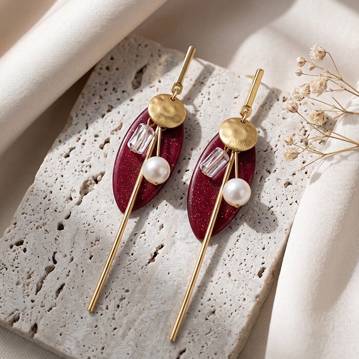 Scarlet-Amour-Linear-Needle-Drops-2