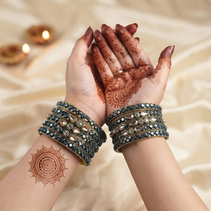 Emerald-Royale-Kundan-Bangle-Set-4