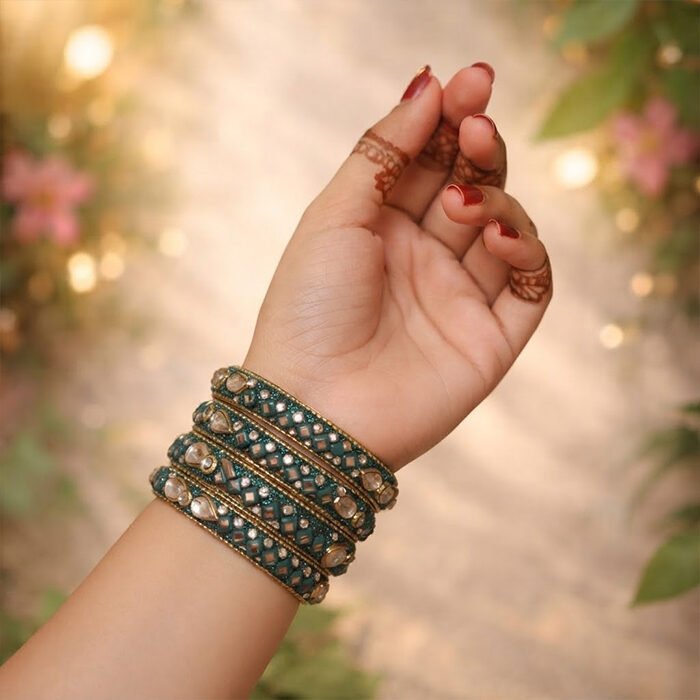 Emerald-Royale-Kundan-Bangle-Set