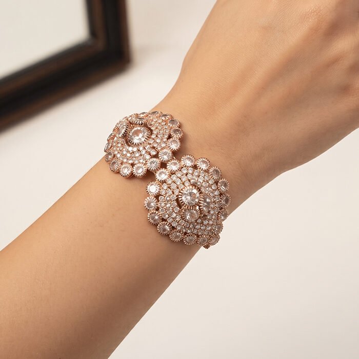 Pearl-Blossom-Crystal-Kada-4
