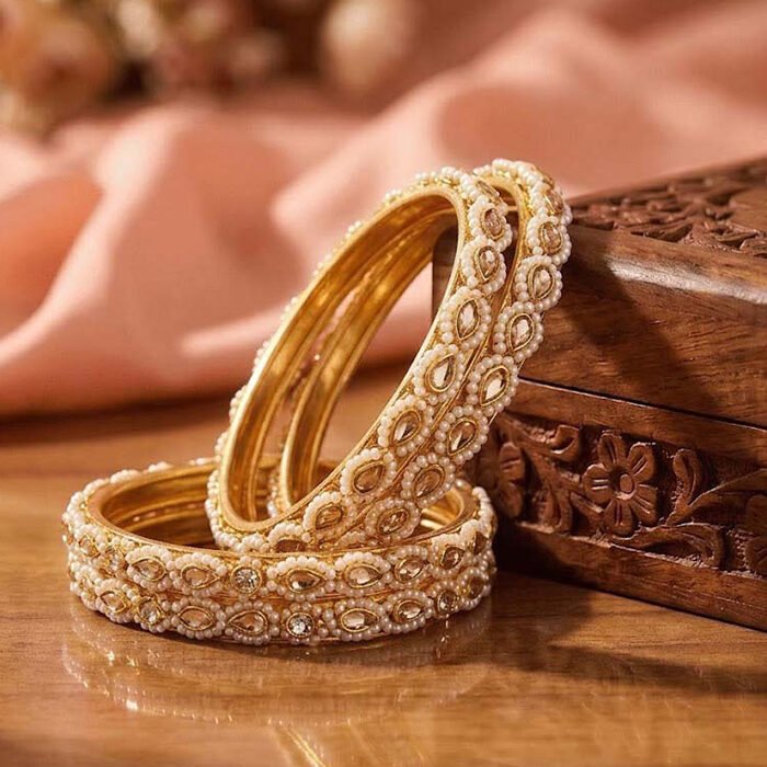 Royal-Kundan-Pearl-Bangle-Set-4
