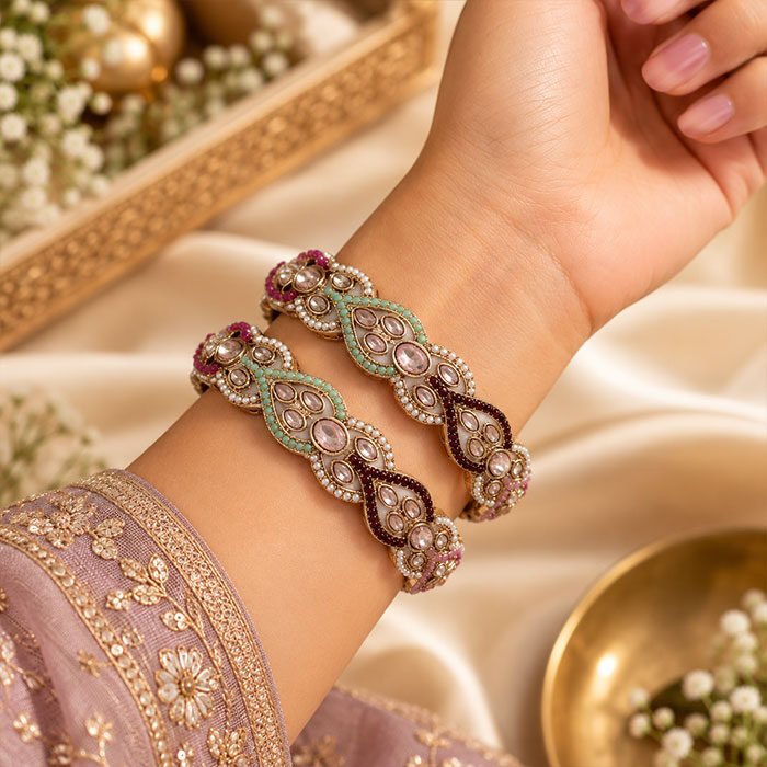 Celestia-Heirloom-Kundan-Bracelet-Set-3