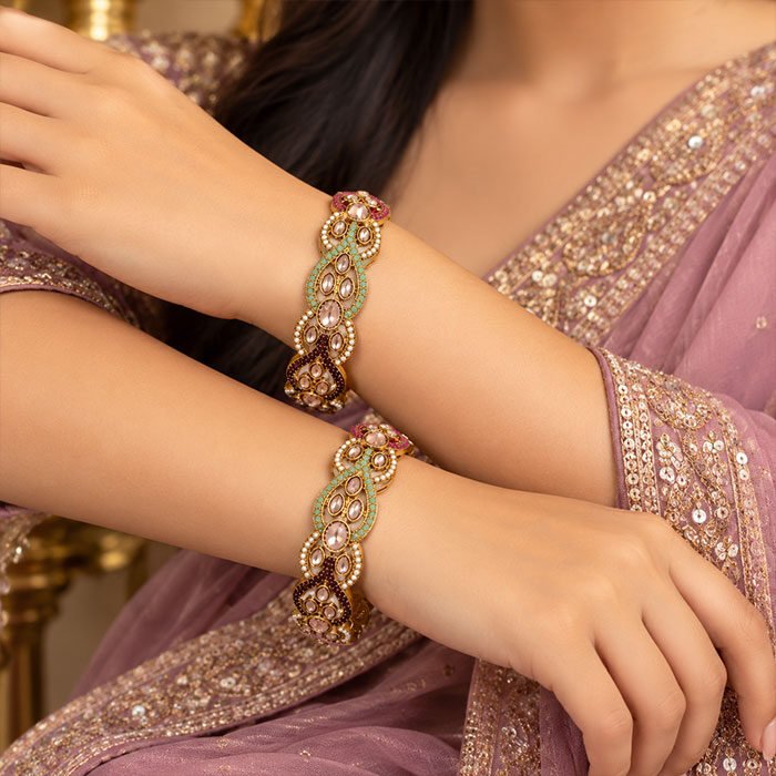 Celestia-Heirloom-Kundan-Bracelet-Set-4
